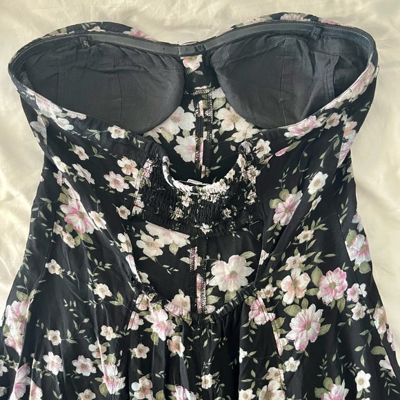 American Eagle Cutout Mini Dress - Picture 3 of 8